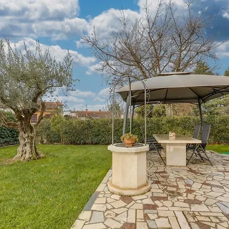 Апартаменти Two-bedroom Tatty *